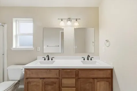 311 Isabel Drive Medford OR 97501