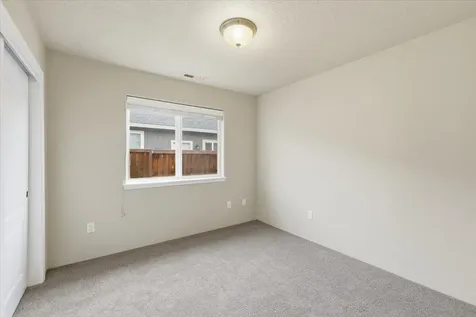 311 Isabel Drive Medford OR 97501