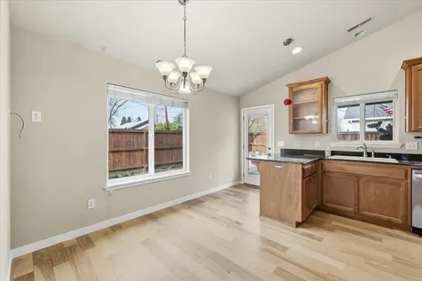 311 Isabel Drive Medford OR 97501