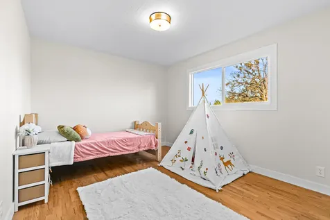885 Mountain View Drive Eagle Point OR 97524