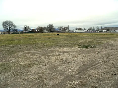 1267 Joe Wright Road Klamath Falls OR 97603