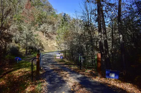 1379 Humbug Creek Road Jacksonville OR 97530