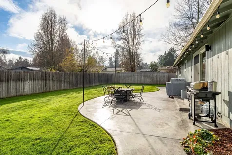 1949 Haviland Drive Grants Pass OR 97527