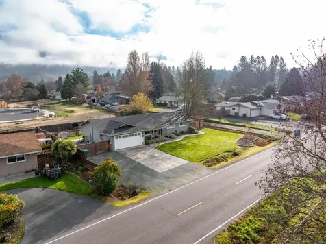 1949 Haviland Drive Grants Pass OR 97527