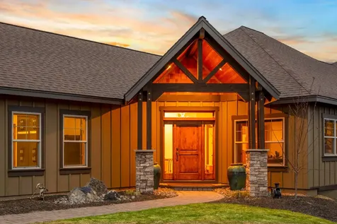 360 Vista Rim Drive Redmond OR 97756