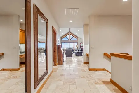 360 Vista Rim Drive Redmond OR 97756