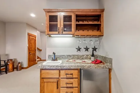 360 Vista Rim Drive Redmond OR 97756