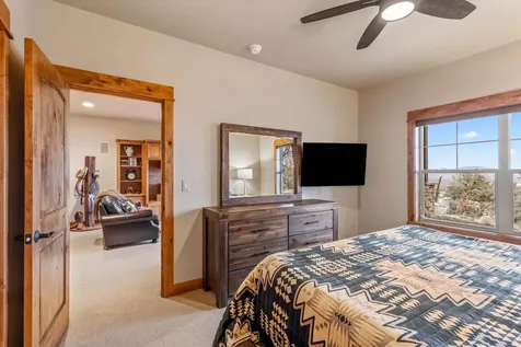 360 Vista Rim Drive Redmond OR 97756