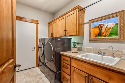 360 Vista Rim Drive Redmond OR 97756