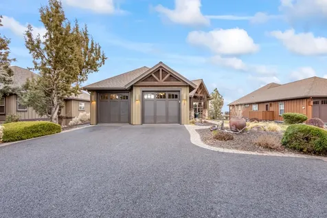 360 Vista Rim Drive Redmond OR 97756