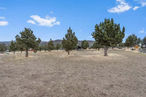 7082 SE Night Hawk Drive Prineville OR 97754