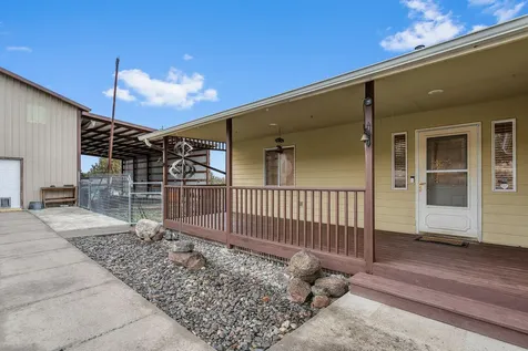 7082 SE Night Hawk Drive Prineville OR 97754