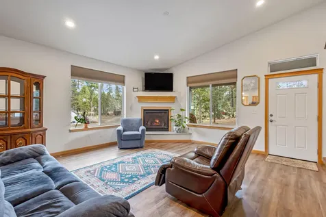 15924 Jackpine Road La Pine OR 97739
