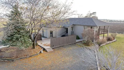 2490 NW Deschutes Drive Madras OR 97741