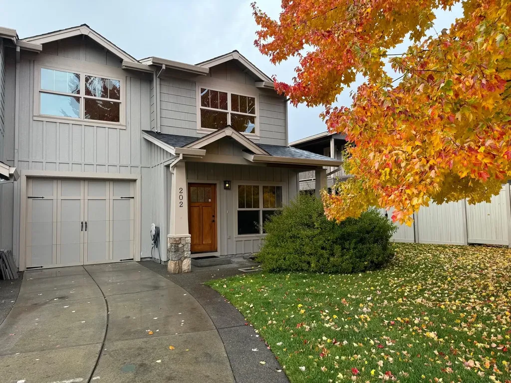 3126 Alameda Street Medford OR 97504