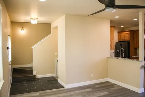 237 Willow Way Talent OR 97540