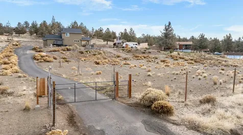9040 SW Sand Ridge Road Terrebonne OR 97760
