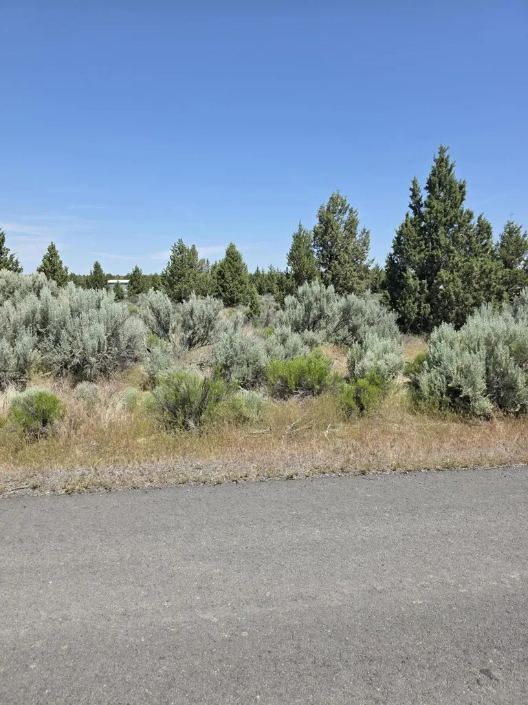 3449 SE Teton Road Prineville OR 97754
