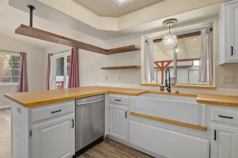 1517 Molly Lane Grants Pass OR 97527