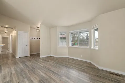 1517 Molly Lane Grants Pass OR 97527