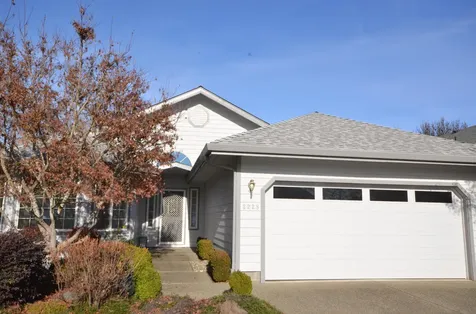 2228 Egret Court Grants Pass OR 97526