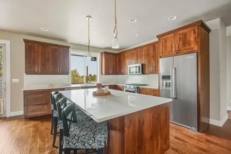 10064 Juniper Glen Circle Redmond OR 97756