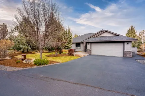 10064 Juniper Glen Circle Redmond OR 97756