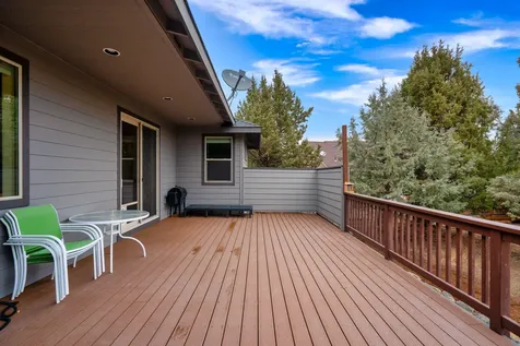 10064 Juniper Glen Circle Redmond OR 97756