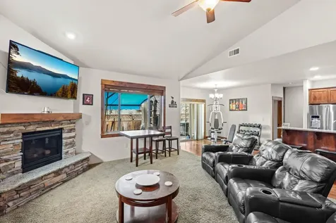 3609 Mallard Lane Medford OR 97504
