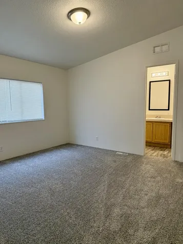 470 SE 10th Street Madras OR 97741