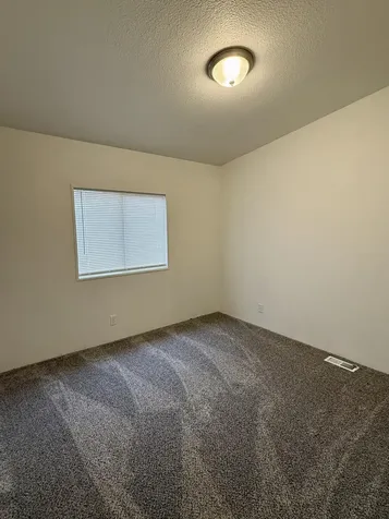 470 SE 10th Street Madras OR 97741