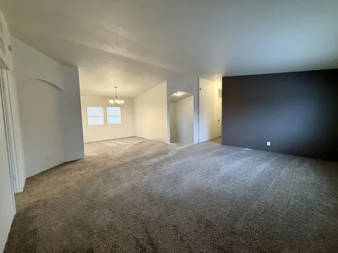 470 SE 10th Street Madras OR 97741