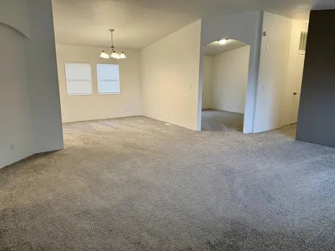 470 SE 10th Street Madras OR 97741