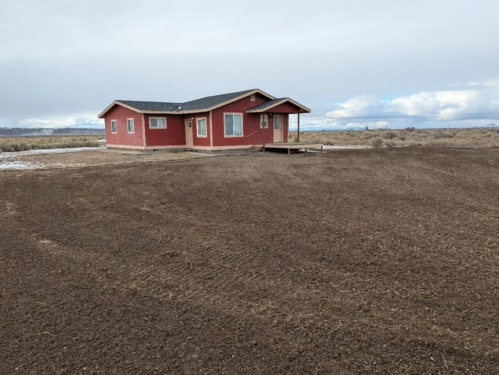 46864 Tucker Road Christmas Valley OR 97641