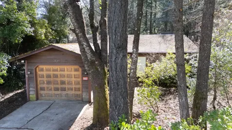 359 Wells Drive Cave Junction OR 97523