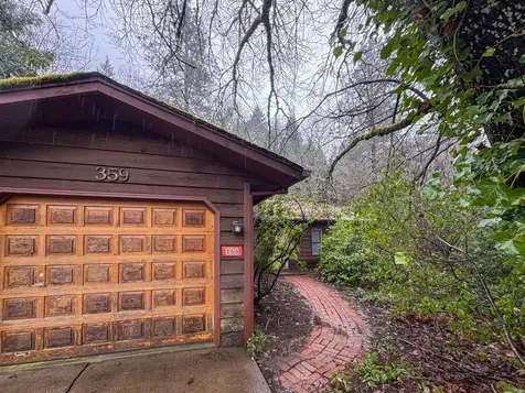 359 Wells Drive Cave Junction OR 97523