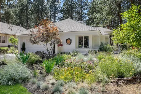 60733 Willow Creek Loop Bend OR 97702