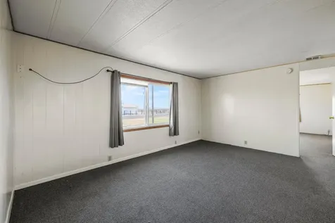 8306 Homedale Road Klamath Falls OR 97603