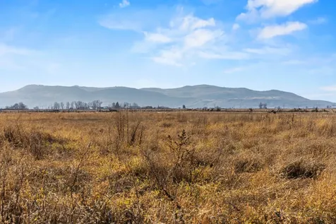 8306 Homedale Road Klamath Falls OR 97603