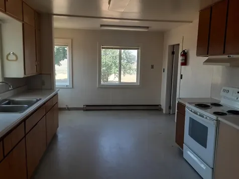 8306 Homedale Road Klamath Falls OR 97603