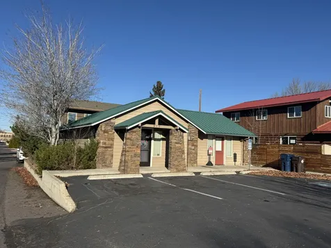 917 SW Highland Avenue Redmond OR 97756