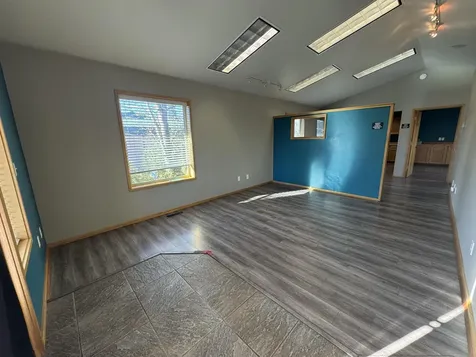 917 SW Highland Avenue Redmond OR 97756