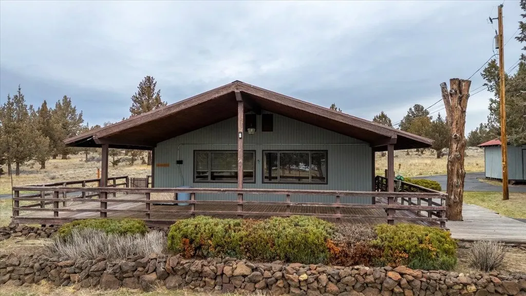 12293 SW Peninsula Drive Terrebonne OR 97760