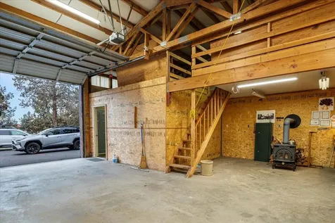 12293 SW Peninsula Drive Terrebonne OR 97760