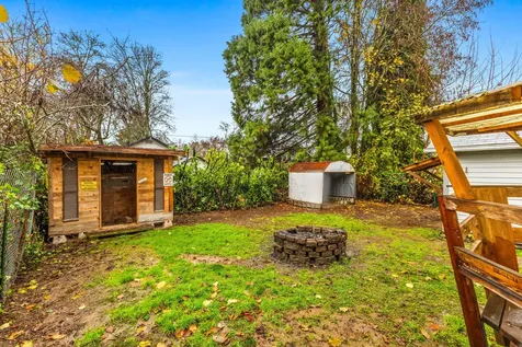 385 24th Street SE Salem OR 97301