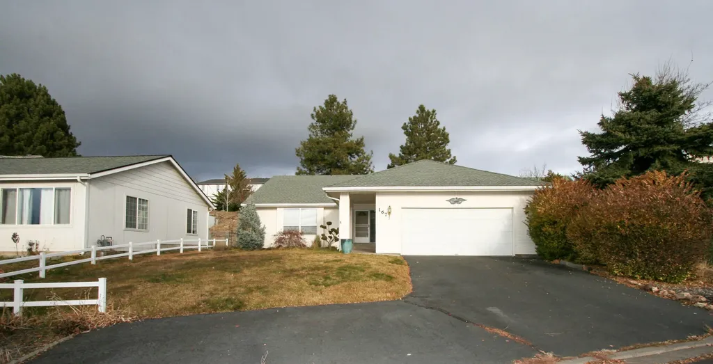 167 Peach Street Klamath Falls OR 97601