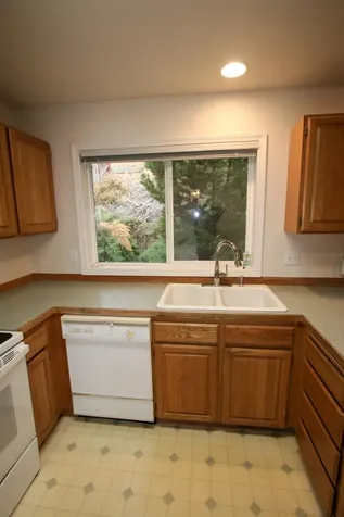167 Peach Street Klamath Falls OR 97601