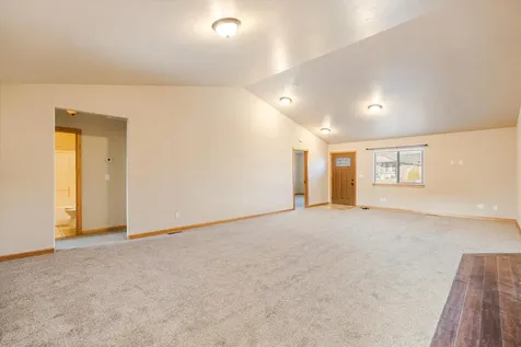 722 NE Redwood Avenue Redmond OR 97756