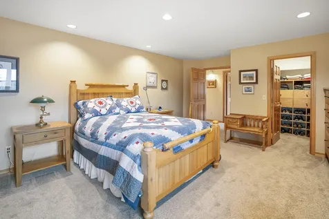 64742 Sylvan Loop Bend OR 97701