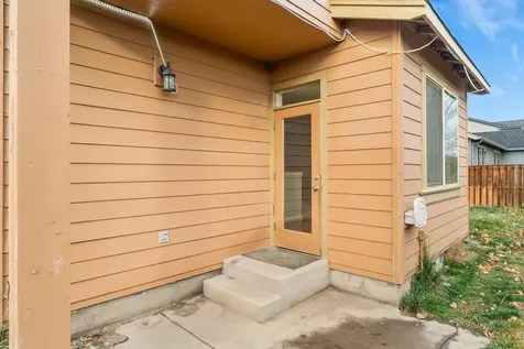 660 NW Greenwood Loop Redmond OR 97756